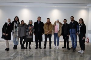 Palestinian entrepreneurs practise their elevator pitches.. in a real elevator!